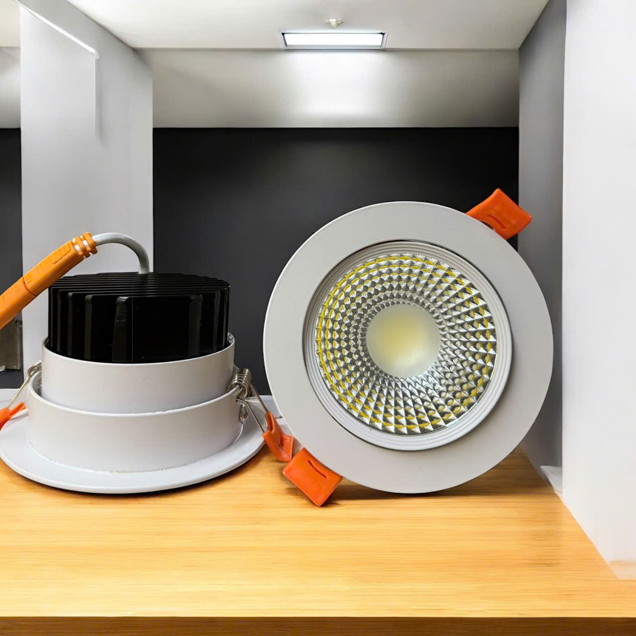 Âm trần cao cấp D90-12W
